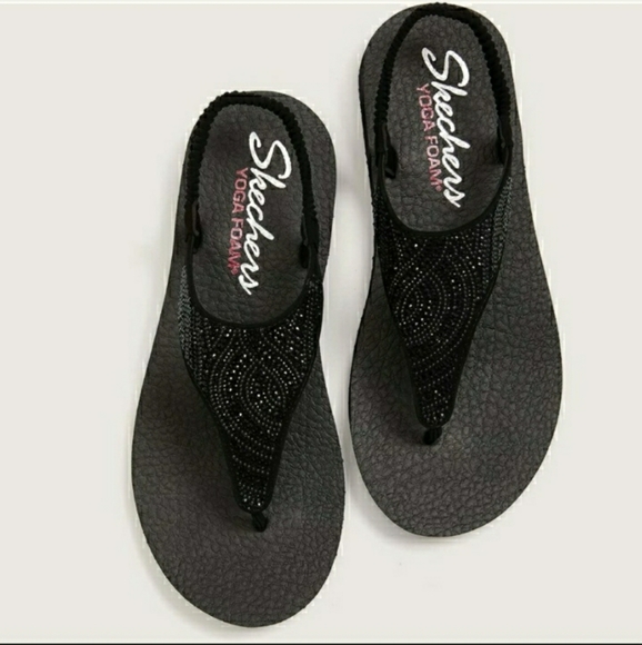 Sketchers sandals - Picture 2 of 3